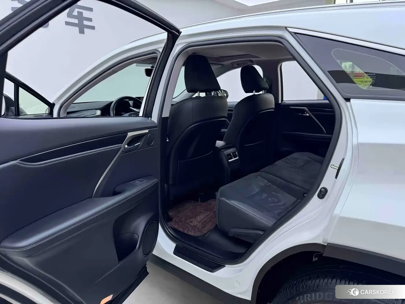 Lexus RX id 4669423 из Китая 9