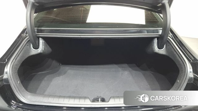 Hyundai Grandeur Hybrid (GN7) id 4381644 из Кореи 9