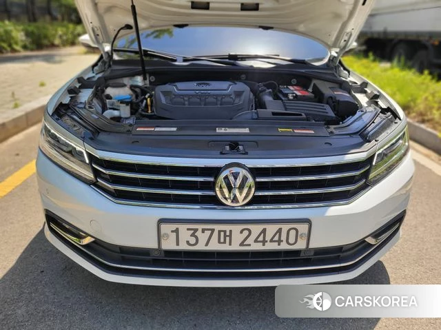 Volkswagen The New Passat id 4212052 из Кореи 9