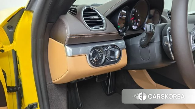 Porsche 718 Cayman id 4195971 из Кореи 9