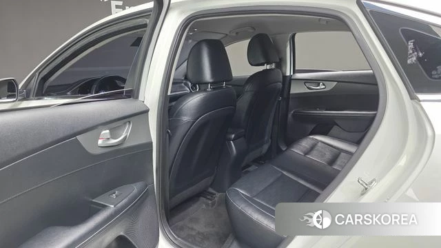 Kia Come New K3 id 3801641 из Кореи 9