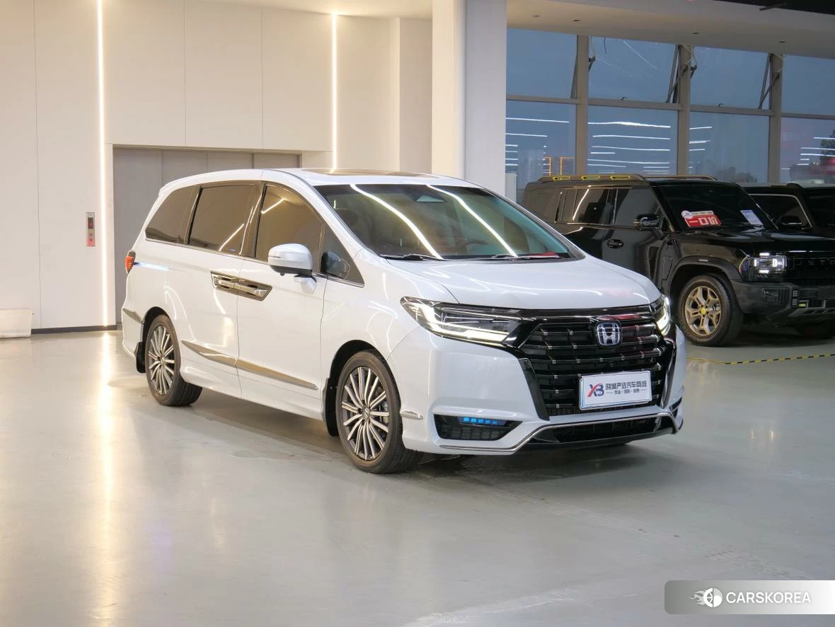 Honda Elysion id 4479465 из Китая 9