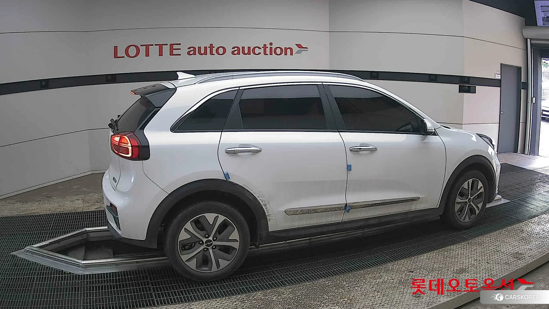 Kia Niro EV id 3875737 из Кореи 9