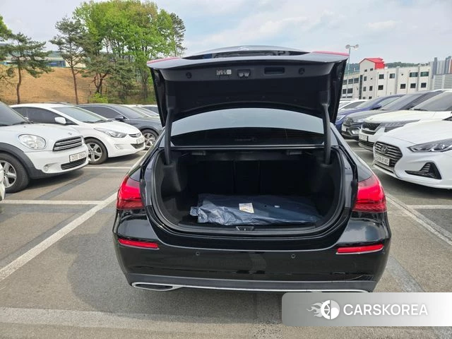 Mercedes-Benz A-Class W177 id 4243102 из Кореи 9