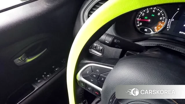 Jeep Renegade id 3386103 из Кореи 9