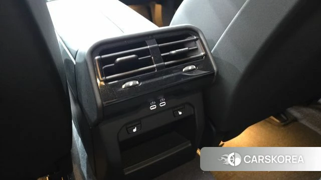 BMW 5 Series (G60) id 4533040 из Кореи 9
