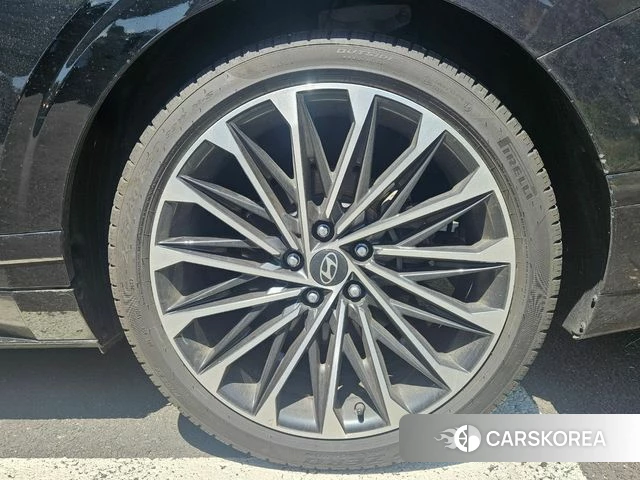 Hyundai Grandeur Hybrid (GN7) id 4292176 из Кореи 9