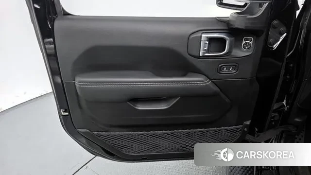 Jeep Wrangler (JL) id 3354028 из Кореи 9