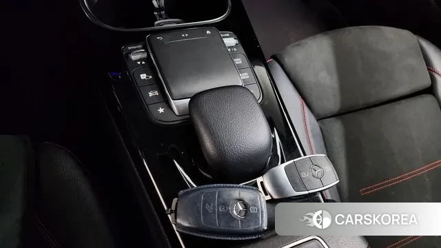 Mercedes-Benz A-Class W177 id 3717629 из Кореи 9