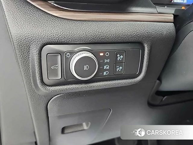 Ford Explorer 6th Generation id 4562808 из Кореи 9