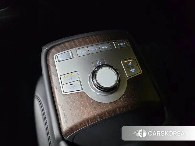 Genesis G80 (RG3) id 3081817 из Кореи 9