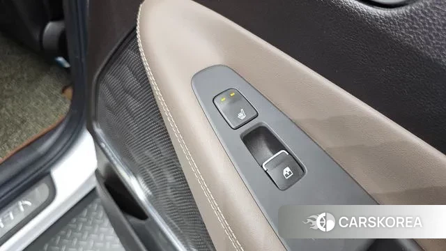 Hyundai Santa Fe TM id 2855636 из Кореи 9