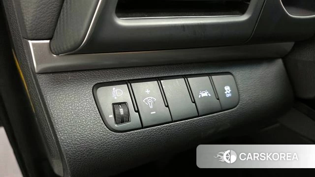 Hyundai The New Avante AD id 3795905 из Кореи 9