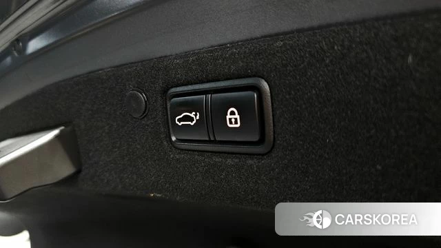 Hyundai The New Grandeur IG Hybrid id 4282446 из Кореи 9