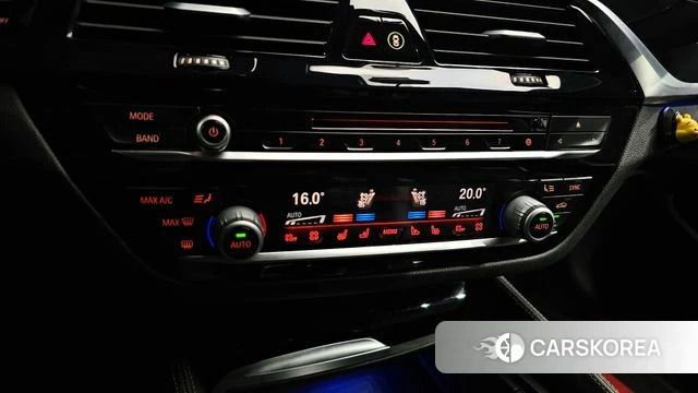 BMW 5 Series (G30) id 3880170 из Кореи 9