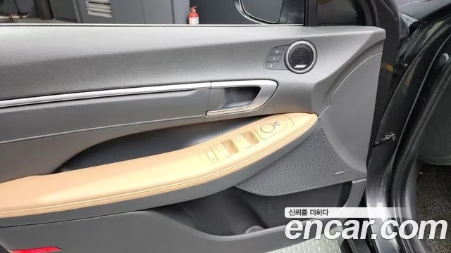 Hyundai Sonata (DN8) id 2907688 из Кореи 9