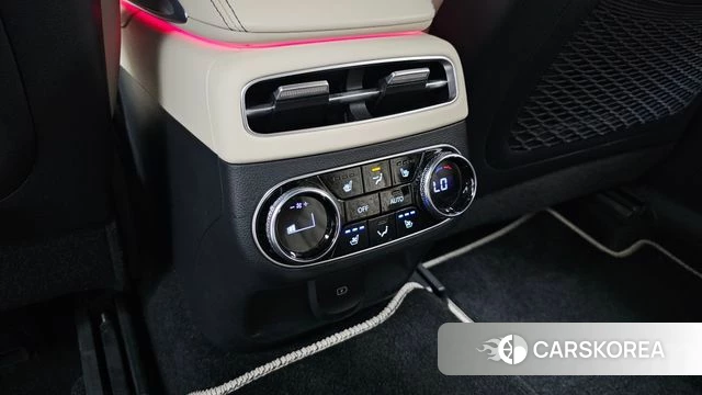 Genesis GV70 id 4302604 из Кореи 9