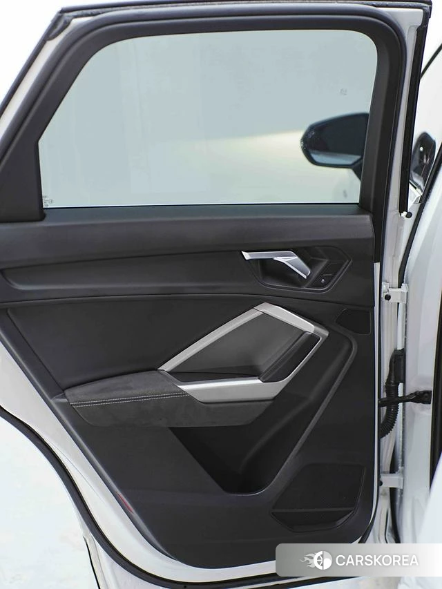 Audi Q3 id 4321369 из Китая 9