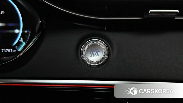 Genesis GV70 id 4494833 из Кореи 9
