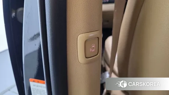 Kia The New Carnival id 3754537 из Кореи 9