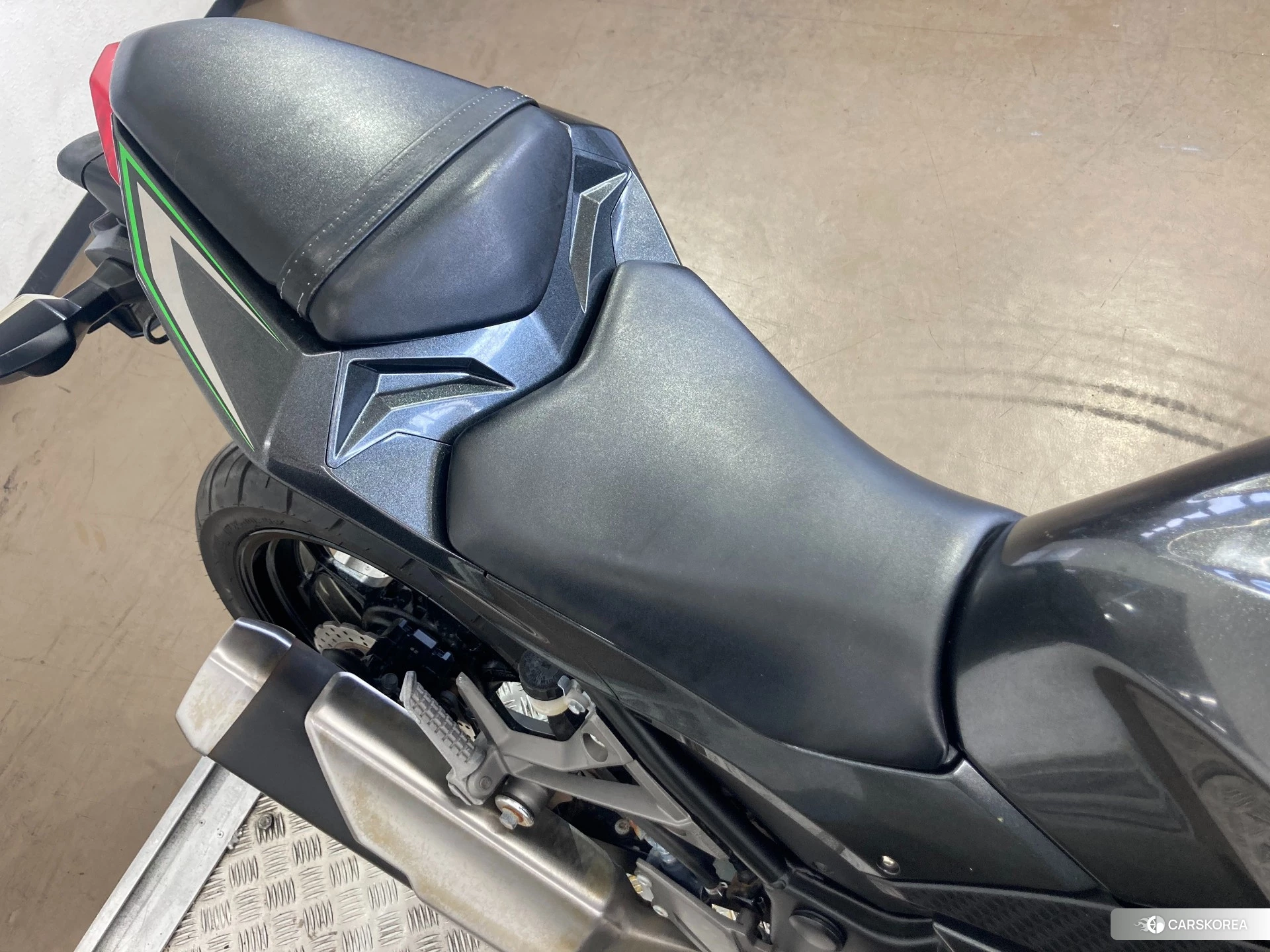 Kawasaki NINJA 250 id 4192810 из Японии 9