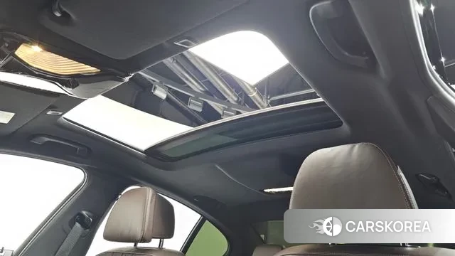 BMW 5 Series (G30) id 3059362 из Кореи 9