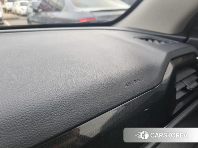 Ssangyong Tivoli Air id 3935704 из Кореи 9