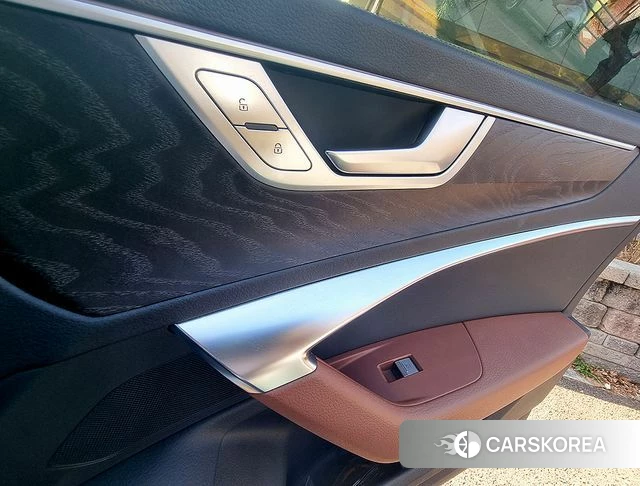 Audi A6 (C8) id 3823850 из Кореи 9