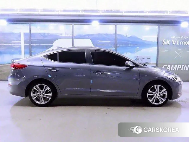 Hyundai Avante AD id 3076876 из Кореи 9