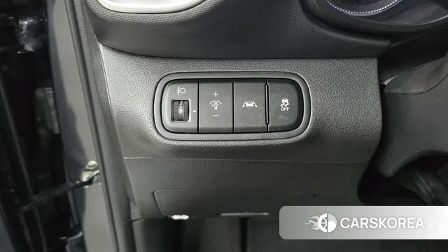 Hyundai Venue id 3582517 из Кореи 9