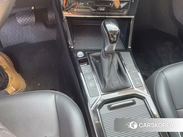 Volkswagen Passat id 4314165 из Китая 9
