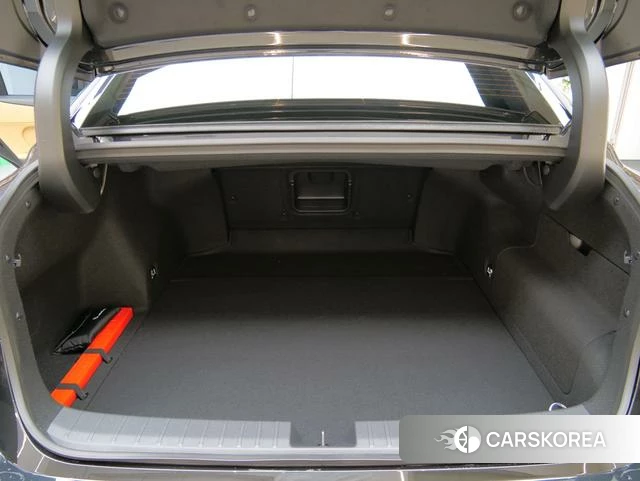 Lexus ES id 4298507 из Китая 9
