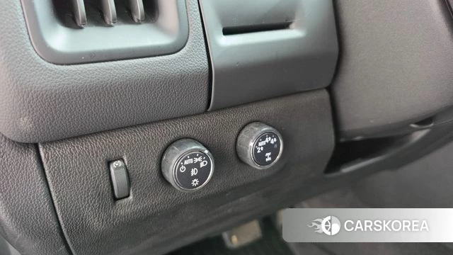 Chevrolet (GM Daewoo) Colorado id 4657758 из Кореи 9