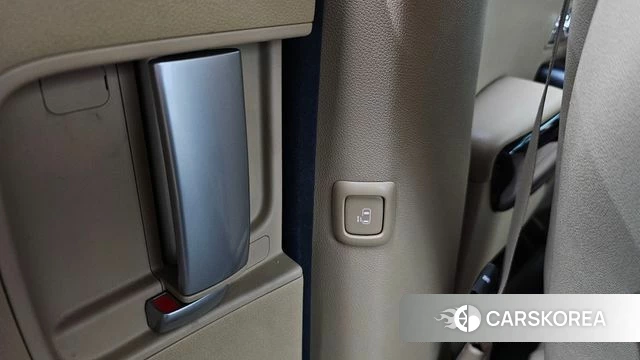 Kia The New Carnival id 4371598 из Кореи 9
