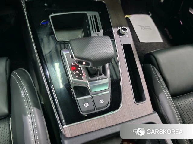 Audi Q5L id 4329180 из Китая 9