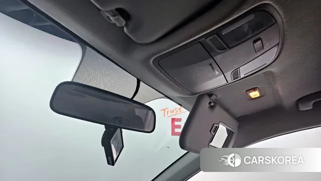 Kia Stonic id 3728355 из Кореи 9