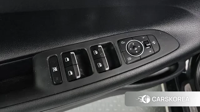 Hyundai Grandeur IG id 3275466 из Кореи 9