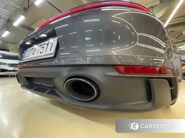 Porsche 911(992) id 2974806 из Кореи 9