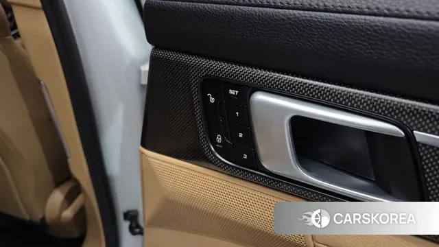 Porsche Panamera (971) id 3368686 из Кореи 9