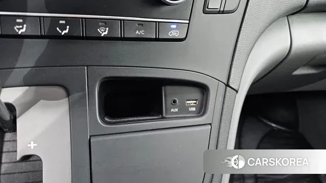 Hyundai The New Grand Starex id 3602011 из Кореи 9