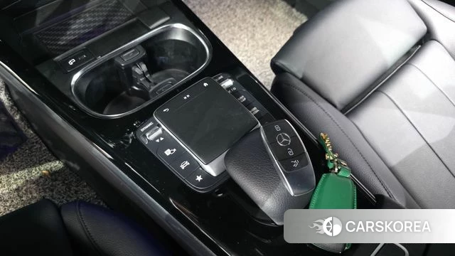 Mercedes-Benz A-Class W177 id 4604360 из Кореи 9