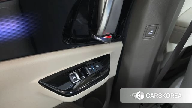 Kia Carnival 4th generation id 4640612 из Кореи 9