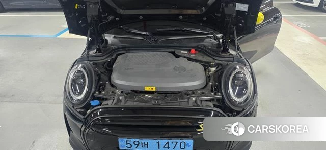 Mini Cooper Electric id 4323268 из Кореи 9