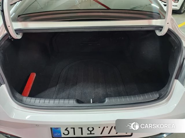 Hyundai Avante Hybrid (CN7) id 4415719 из Кореи 9