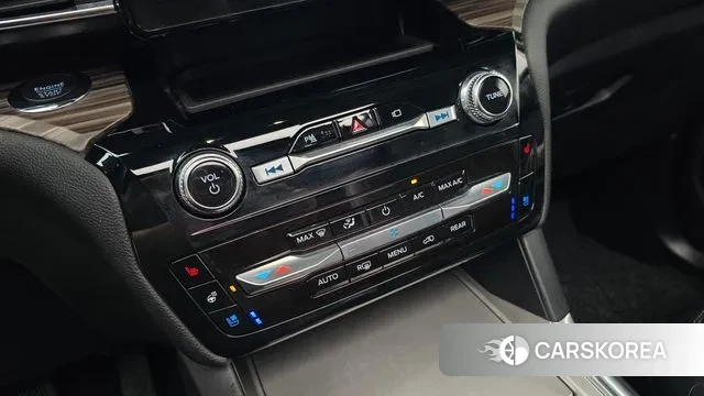 Ford Explorer 6th Generation id 3011738 из Кореи 9