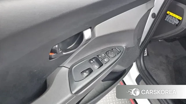 Hyundai Veloster (JS) id 3013780 из Кореи 9