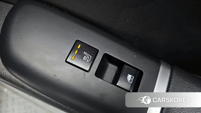 Hyundai Grandeur (GN7) id 3467160 из Кореи 9