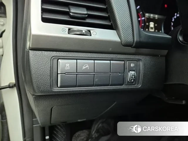 Ssangyong Rexton Sports id 3651781 из Кореи 9