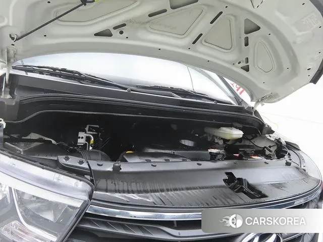 Hyundai The New Grand Starex id 3626058 из Кореи 9