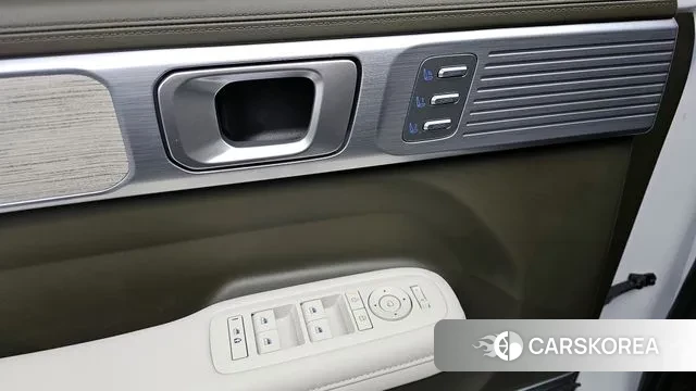 Hyundai Santa Fe (MX5) id 3670243 из Кореи 9